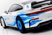 保時捷911 GT3匠人版致敬日本工藝